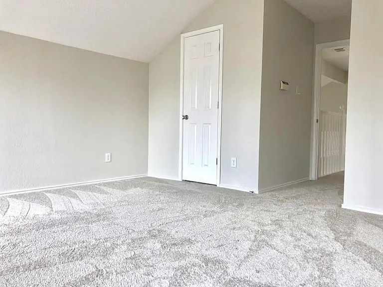 11112 Newport Dr — Photo 34