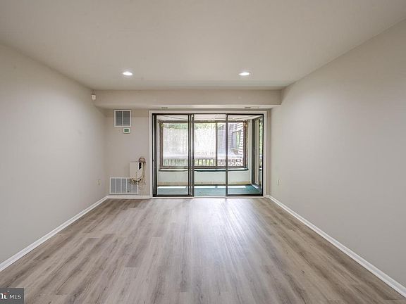 4th image of 5241 W Running Brook Rd Unit 302