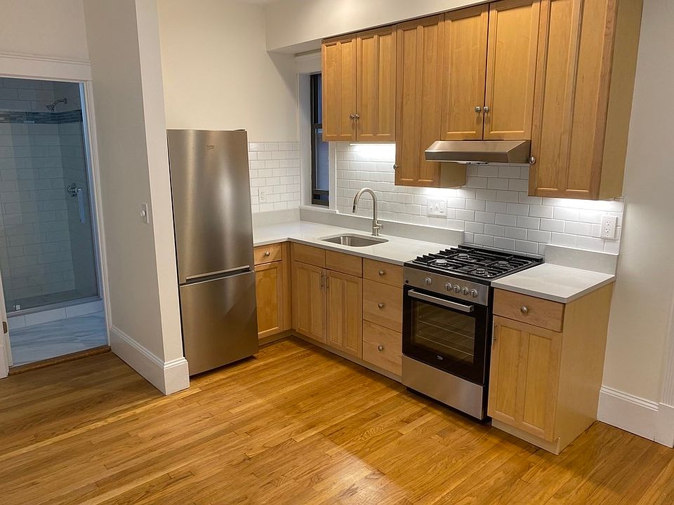 1st image of 39 Hemenway St APT 7