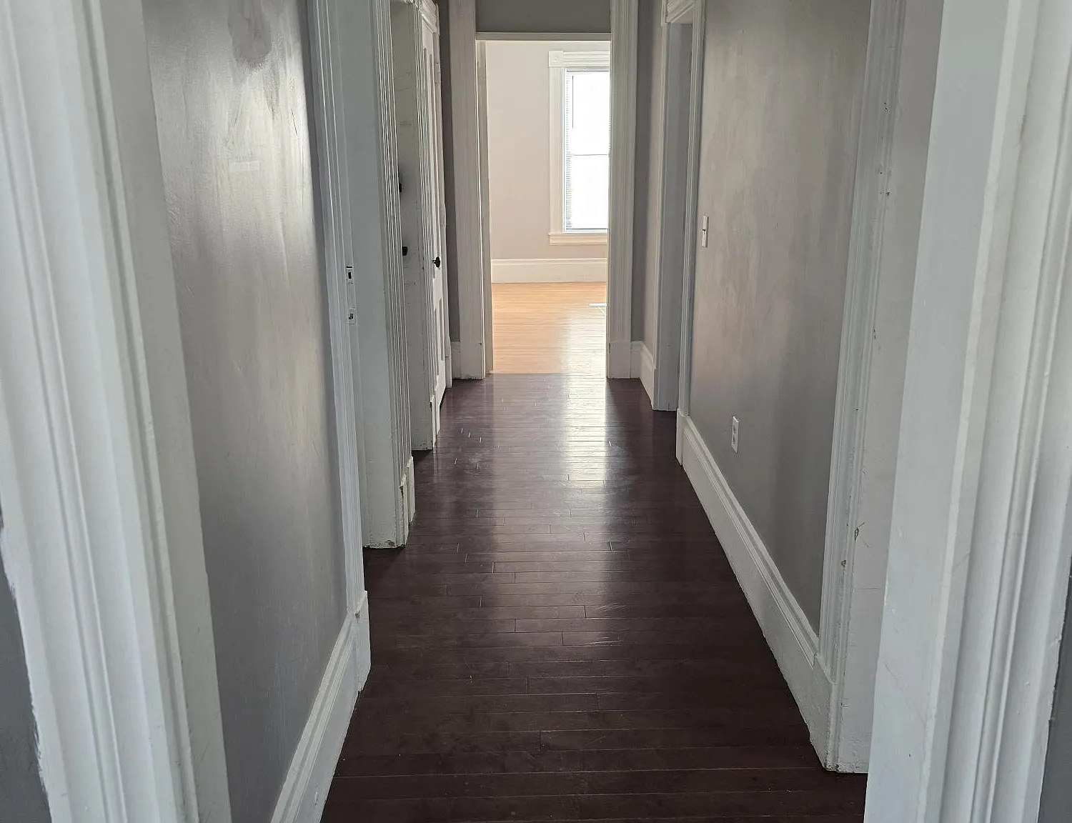 3 bed, 1400 sqft, $2,200 — Photo 3