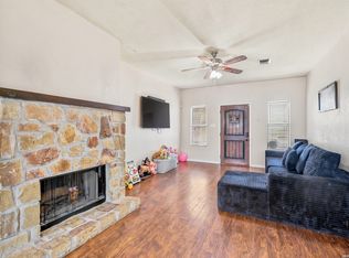 531 INDIAN XING, Jourdanton, TX 78026