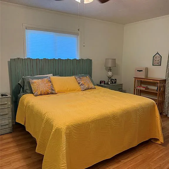 421 Riviera St — Photo 11