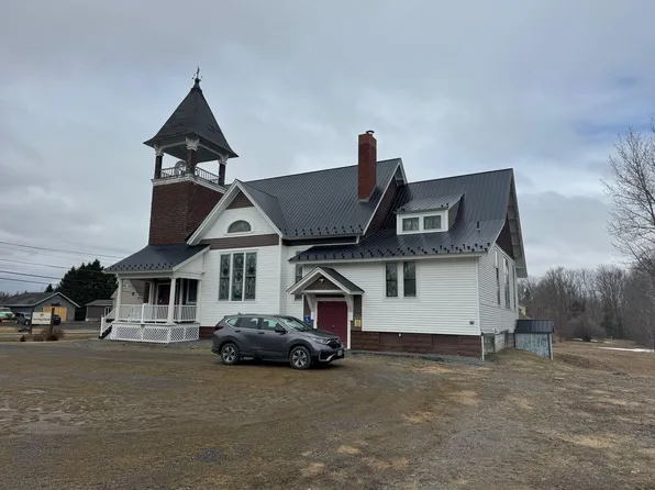 39 Station Road, Easton, ME 04740