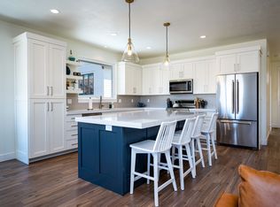 5882 E Big Horn Pkwy E #501, Eden, UT 84310