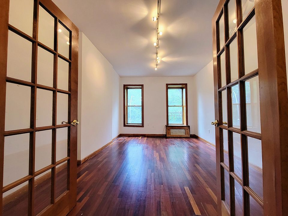 1st image of 447 W 43rd St #3A