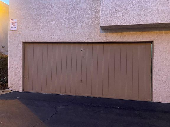 2 Car Garage with Opener