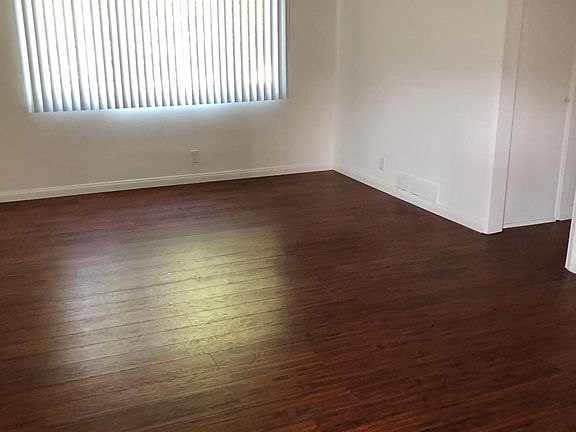 2nd image of 4040 Coco Ave APT 9