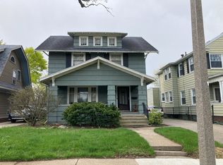 1415 S Genesee Dr, Lansing, MI 48915