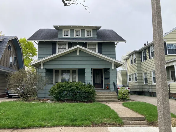 1415 S Genesee Dr, Lansing, MI 48915