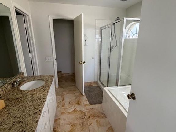 4th image of 9025 Sheldon Chase Dr