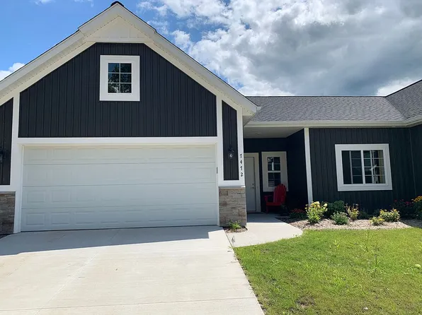 7472 Shagwood St SE, Caledonia, MI 49316