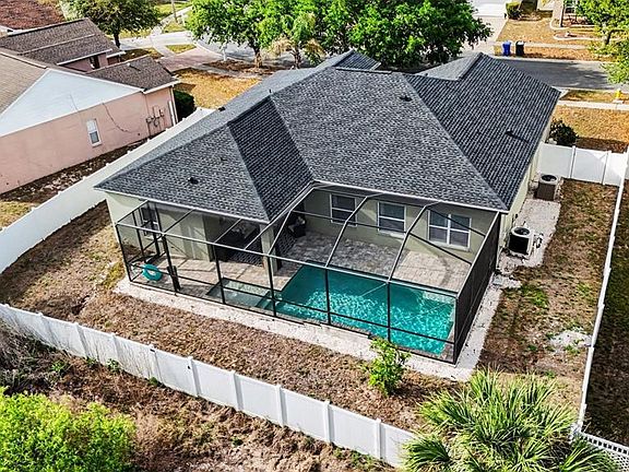 2nd image of 9637 Wydella St