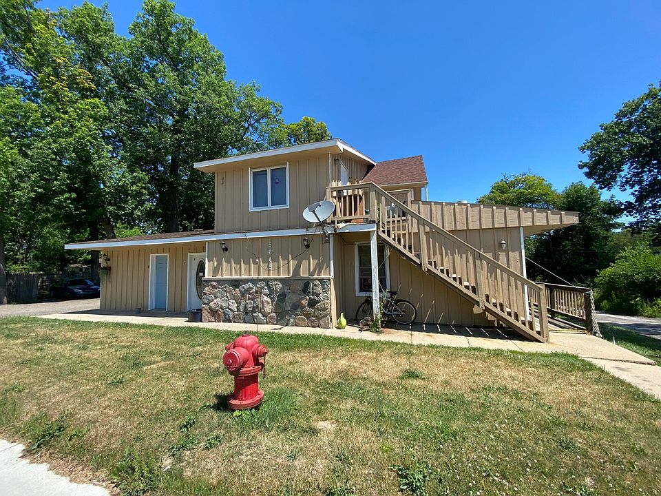 5645 E. Grand River, photo 10