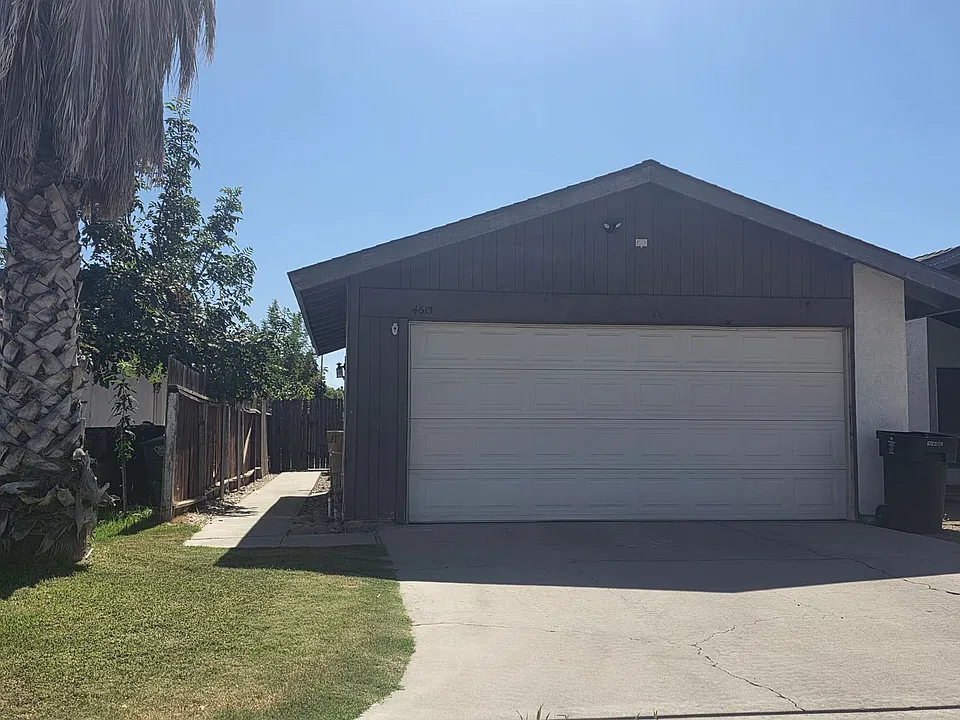 4613 Parkwood Ct