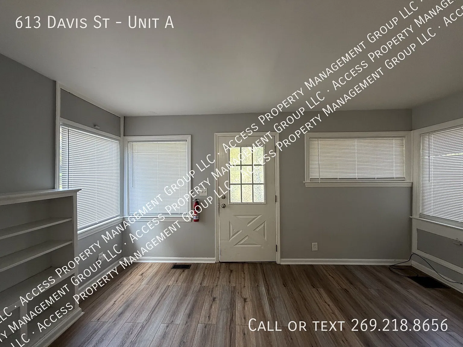 1BR townhome on Davis St, Kalamazoo — Photo 2