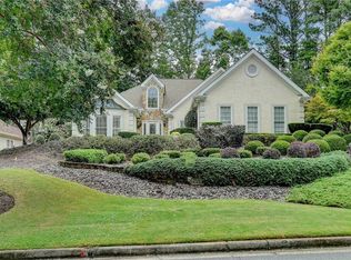 5700 Grove Point Rd, Johns Creek, GA 30022