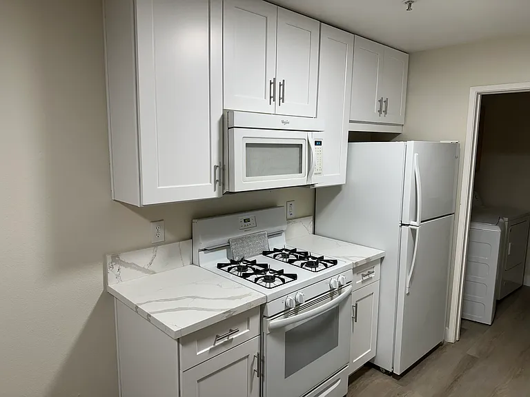 950 Seven Hills Dr #716 — Photo 4