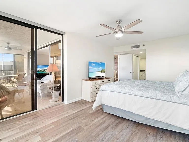 26225 Hickory Blvd #PHB — Photo 22