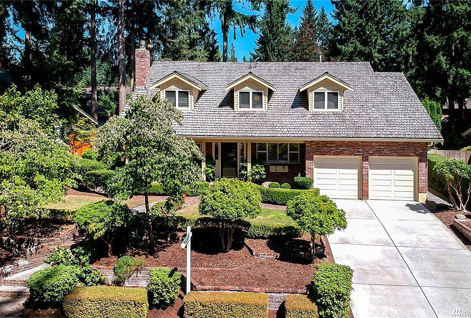 1st image of 2407 34th Ave SE