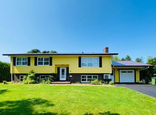 4 April Ln, Charlottetown, PE C1E1C8