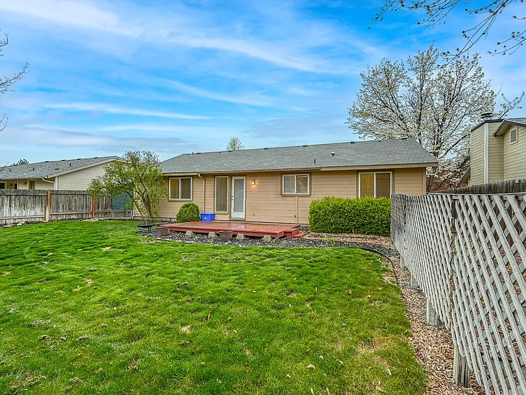 7264 N Parkcrest Ave — Photo 24