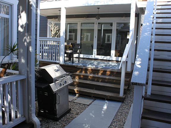 2nd image of 2623 5th St Suite A