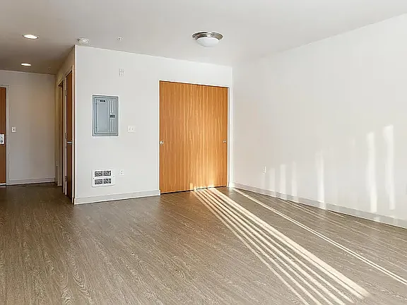 12350 33rd Ave NE #203 — Photo 5