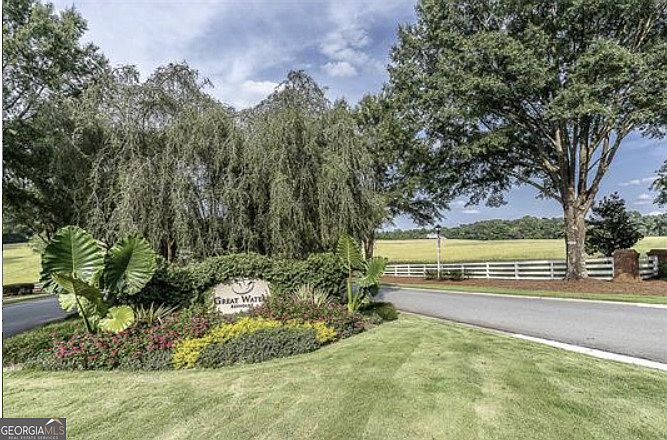 164 Reynolds Dr