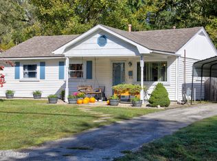4807 Andalusia Ln, Louisville, KY 40272