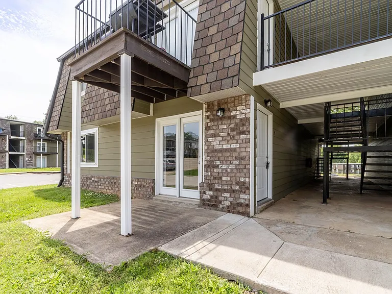 Autumn Ridge Apartment Community — Photo 25