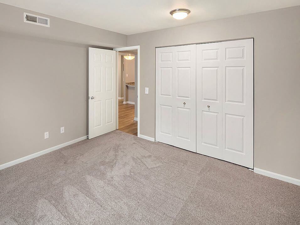 525 W Highland Rd # 302, photo 15