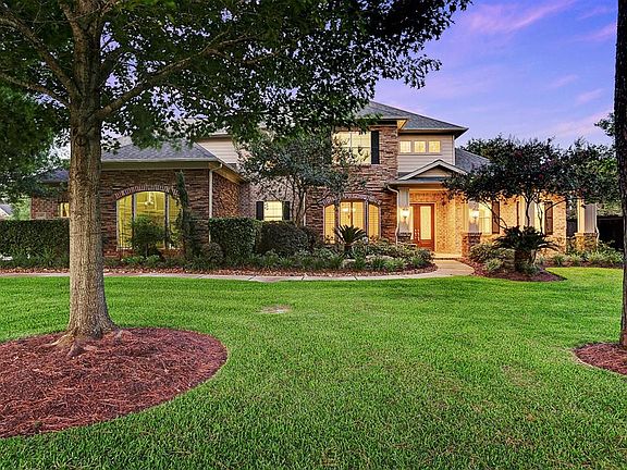 2nd image of 1107 Pine Hurst Ct