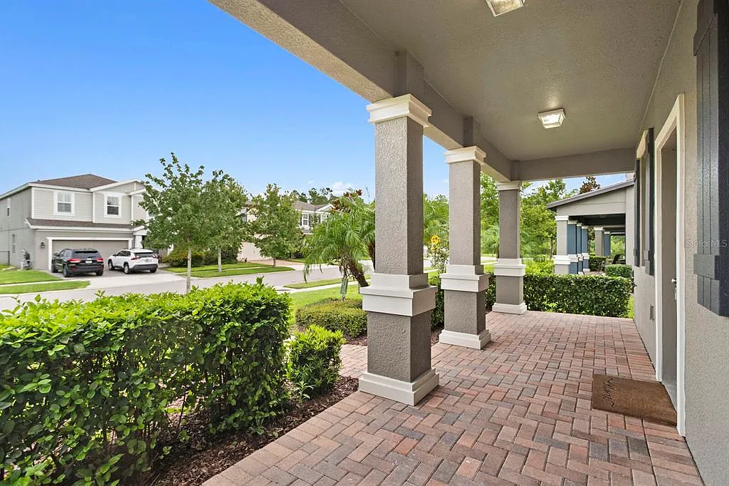 3 bed, 2.5 bath, 1755 sqft, $2,900 — Photo 4