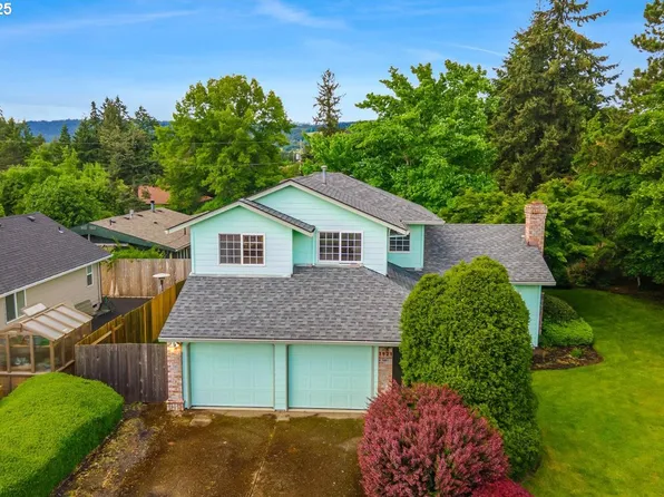 1921 E Haworth Ave, Newberg, OR 97132