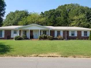 536 Albany Dr, Hermitage, TN 37076