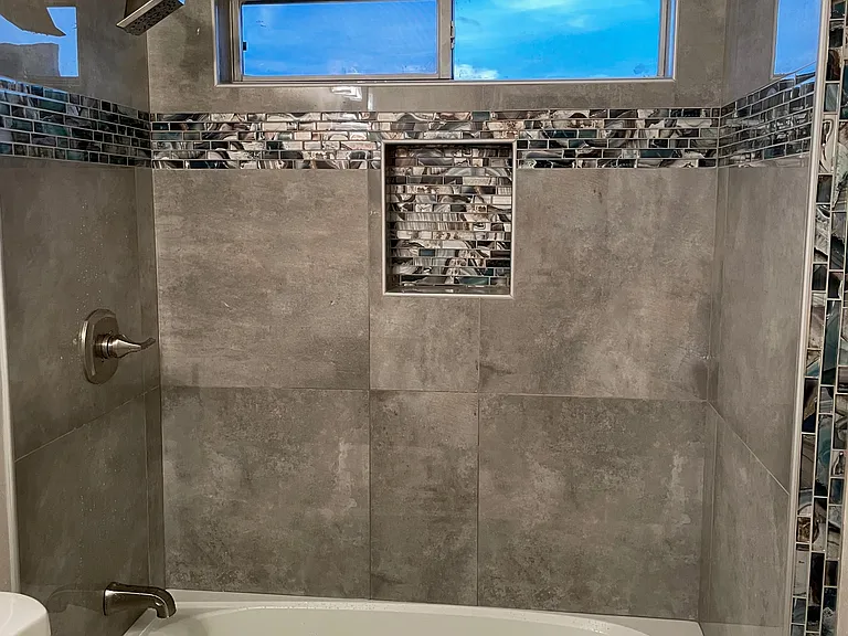 Guest bathroom #2 newly remodeled shower & tub.