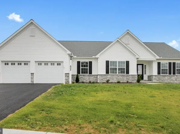 602 Rishel Dr, York, PA 17406