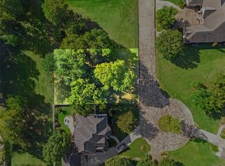 18 Hillsborough Dr E, Montgomery, TX 77356