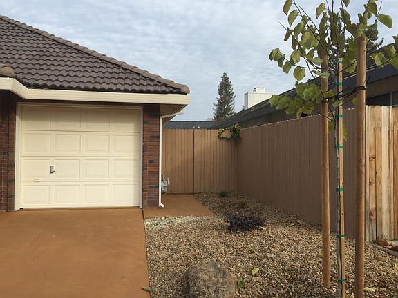 3rd car garage