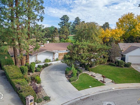 4th image of 3917 Dalehurst Dr