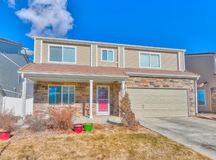 21557 E 53rd Pl, Denver, CO 80249