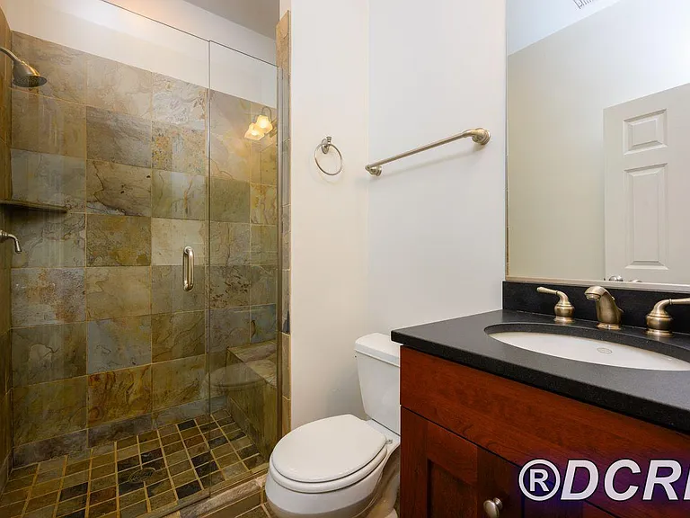 7024 N Ridge Blvd #2S — Photo 17