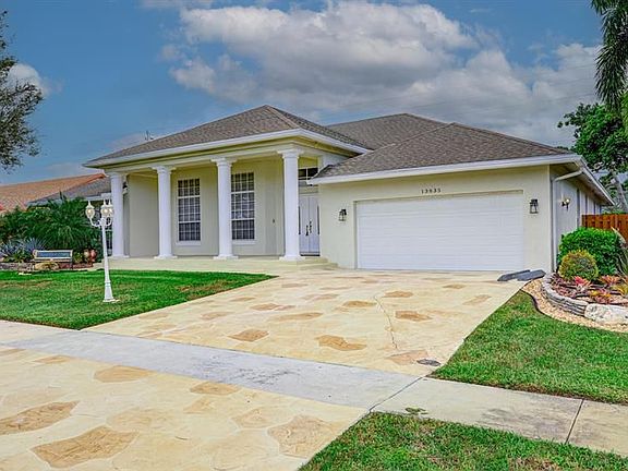 5th image of 13835 Staimford Dr
