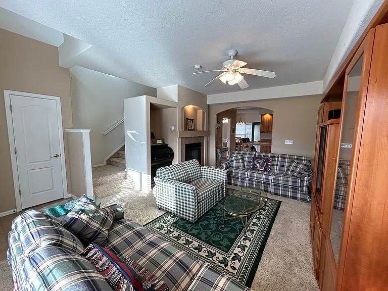 5050 Brookfield Dr — Photo 4