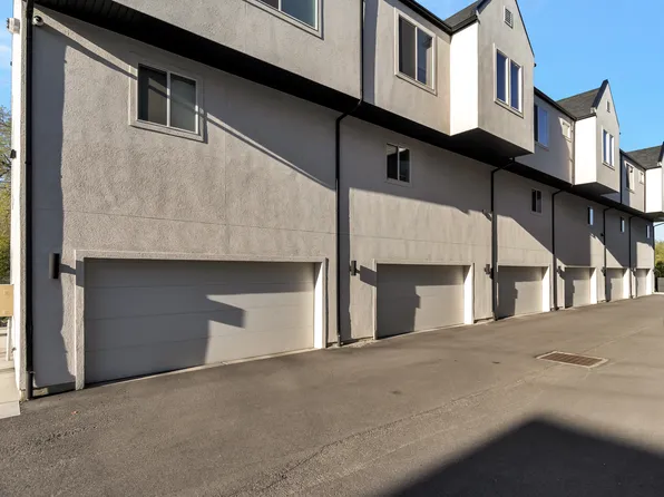 Spring Run Townhomes