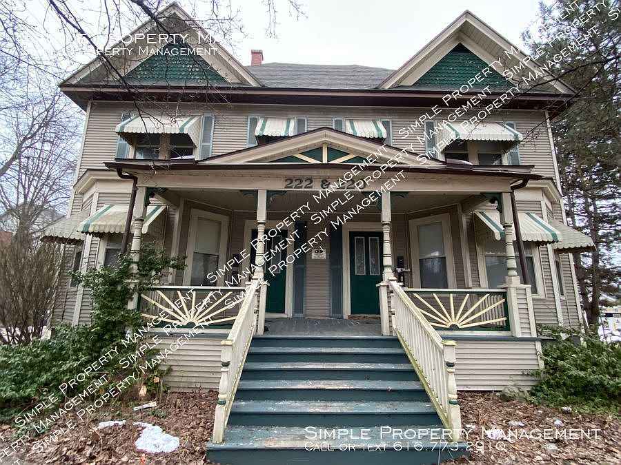 1st image of 220 1/2 Dexter Ct