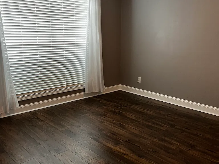 103 Skelton Cir — Photo 8