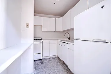 Rented by Urbane Brokerage