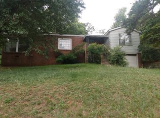 106 Elm St, Seneca, SC 29678