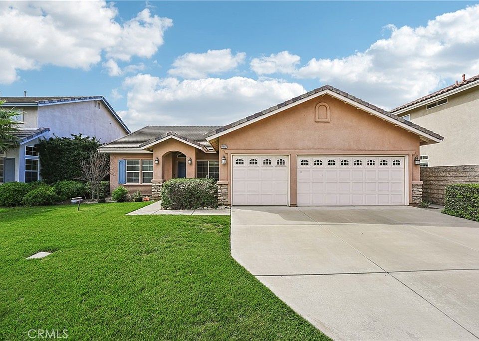 1st image of 14987 Pepperdine Dr